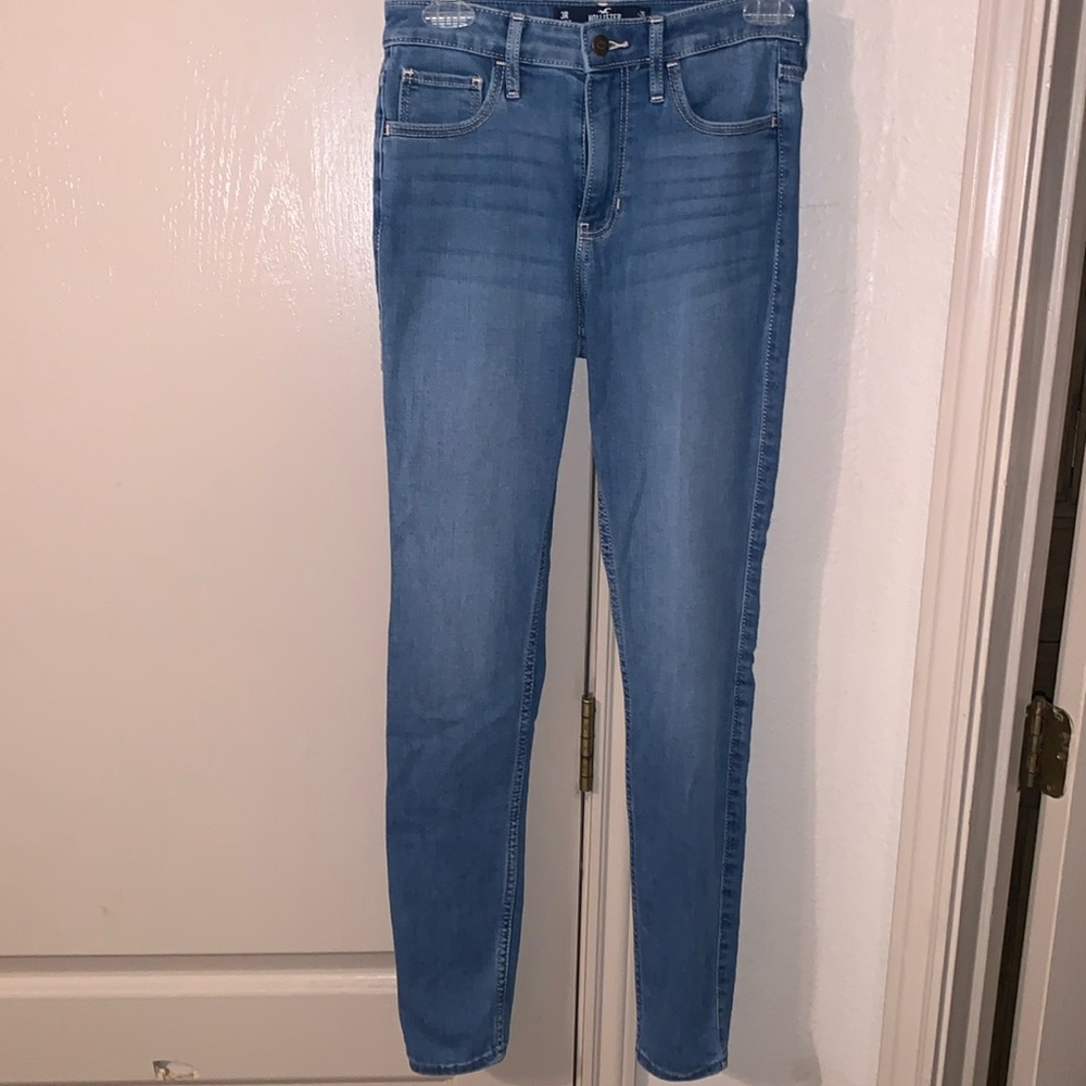 Hollister jeans